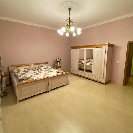 Apartment Green Forest Mariánské Lázně Екстериор снимка